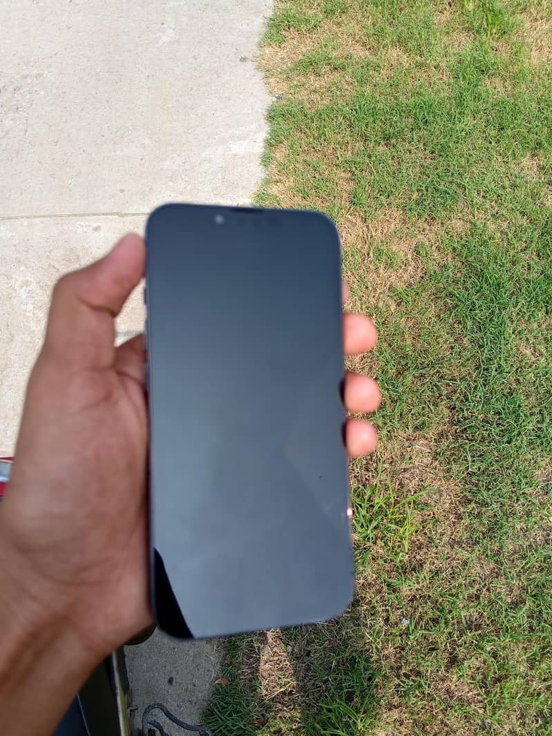 Apple iPhone 13 Pro 1