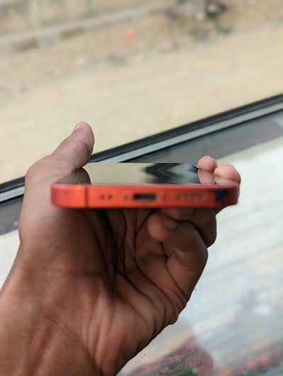 Apple iPhone 12 mini
