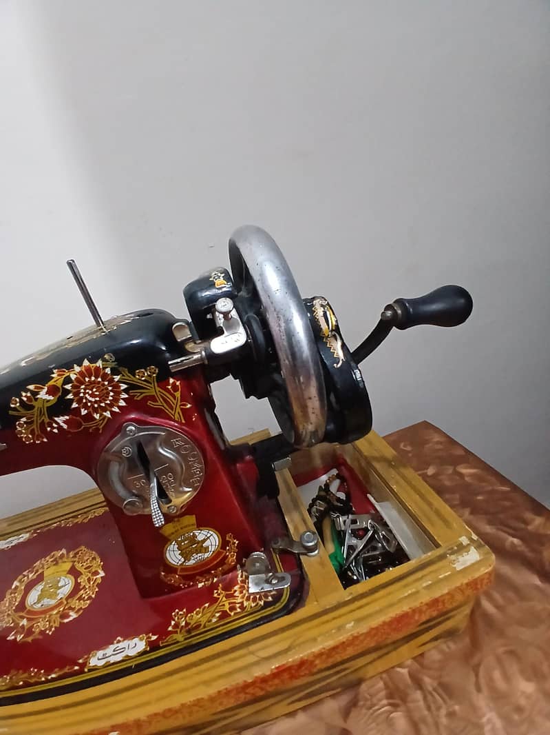 Rocekt sewing machine 1