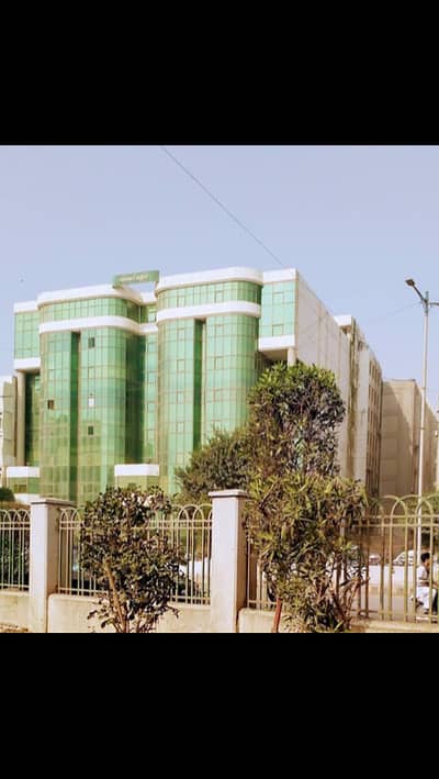 Office Available for rent on shahra-e-faisal