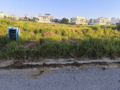 1 Kanal South Facing Plot For Sale In Block L, Naval Anchorage, Islamabad