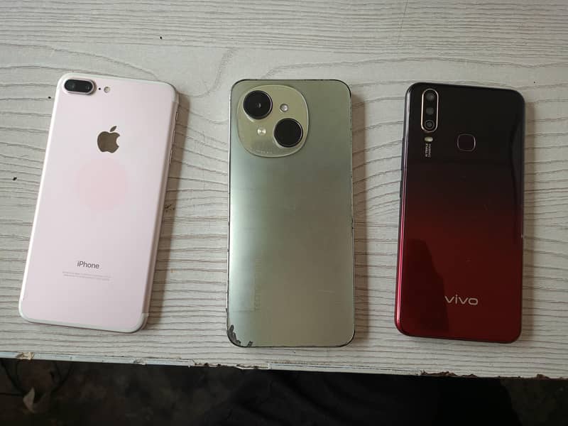 Apple iPhone 7 1