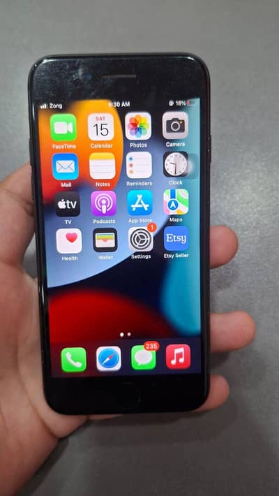 Apple iPhone 7