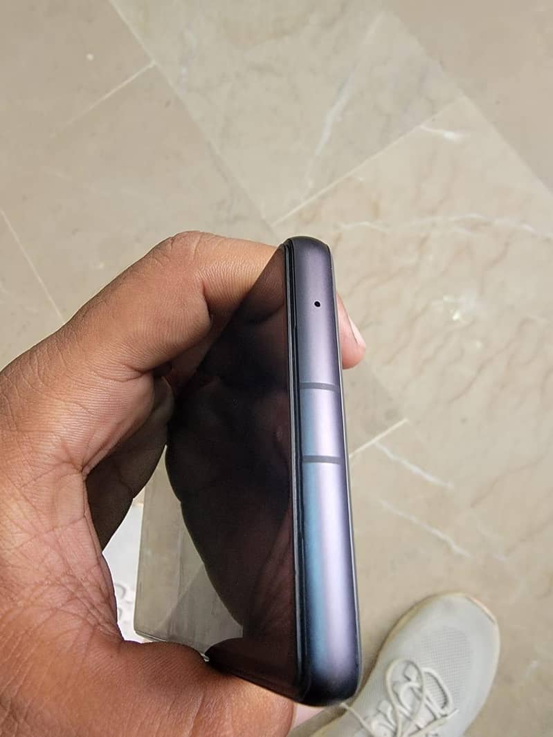 Google Pixel 7a 2