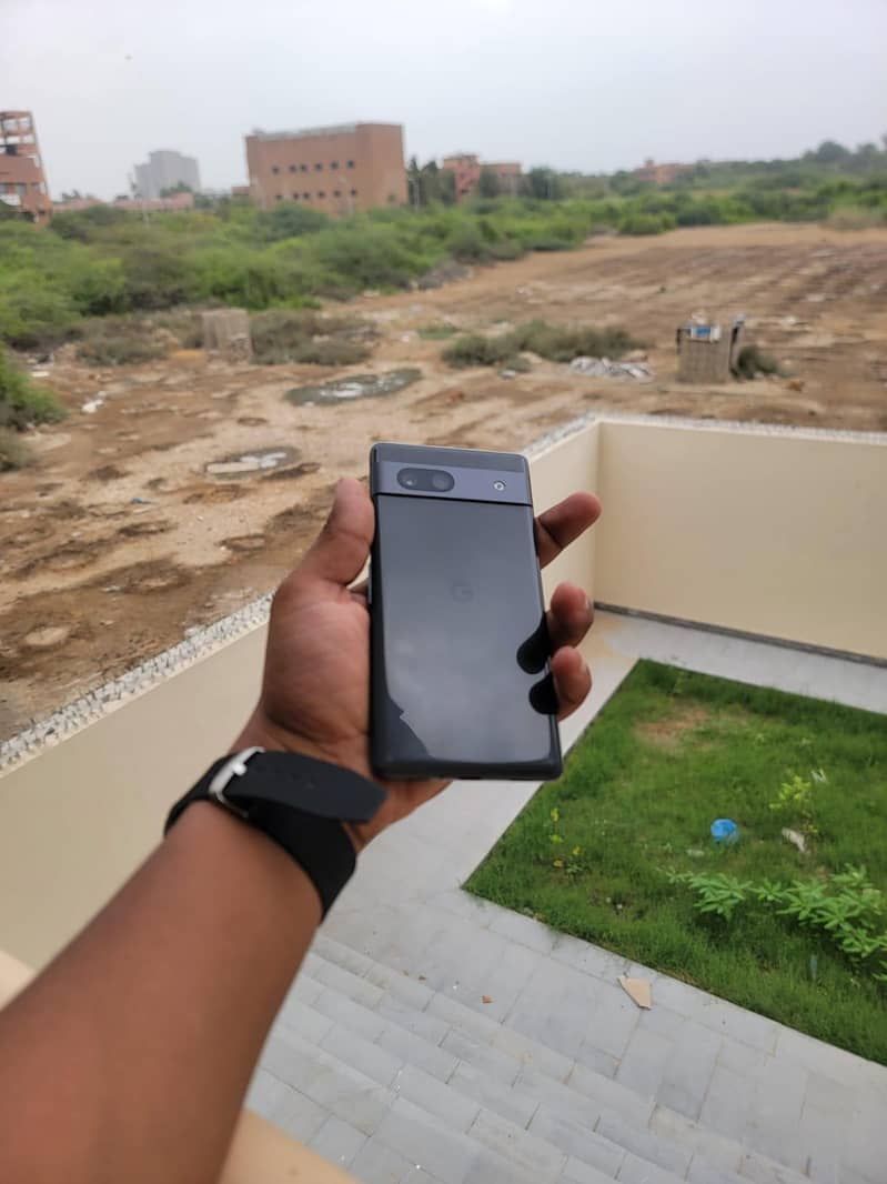Google Pixel 7a 4