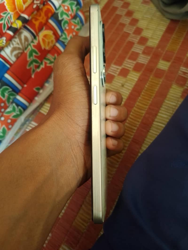 Itel S25 1