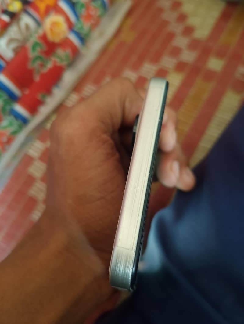 Itel S25 4