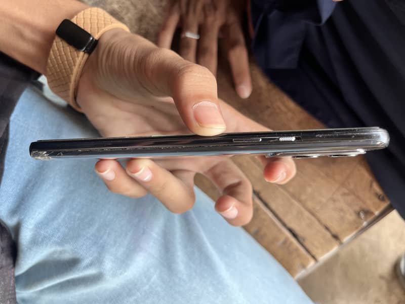 One Plus 9 5G 2