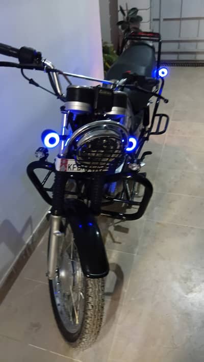 Bike like new. new tyre. battery . colour. etc0.3. 3.4. 3.2. 6.1. 5.6. 8