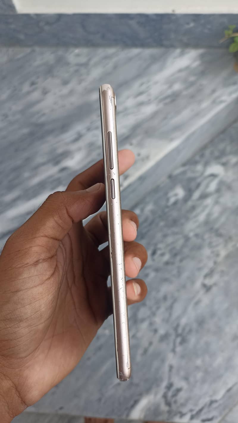 Honor 7C 5