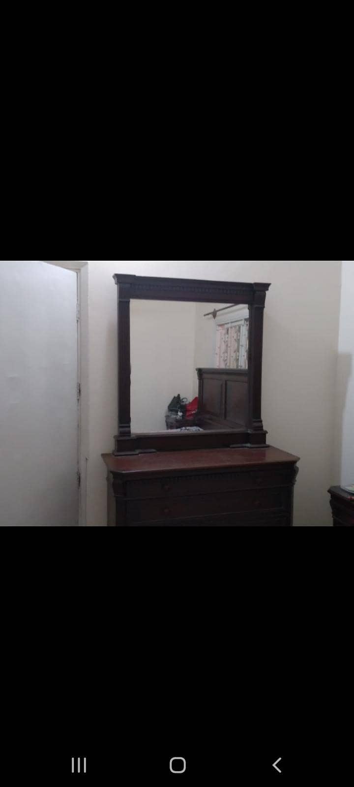 Dressing table 2