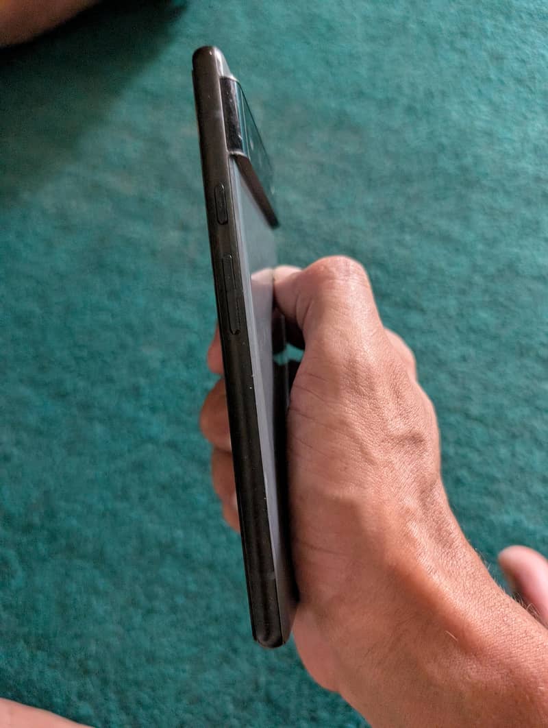 Google Pixel 6 3