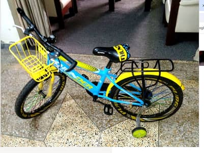 Kids Cycle for urgent sale - Age 7-12 years