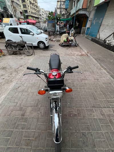Honda 125 Special edition