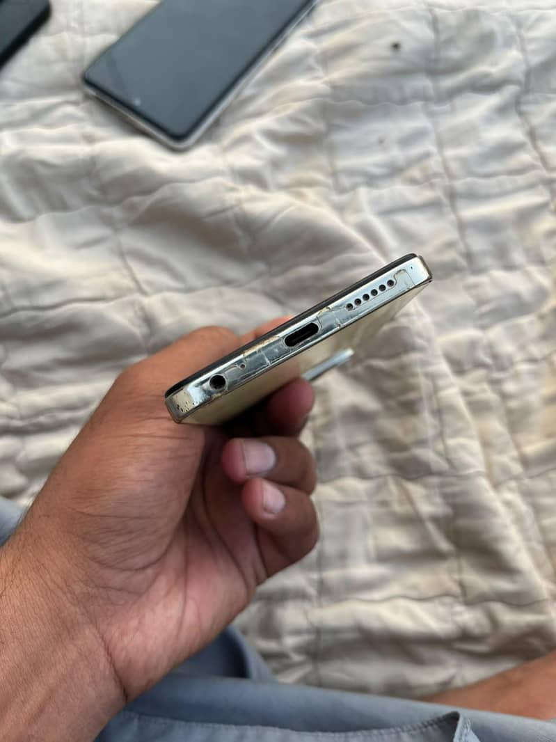 Tecno Spark 20 5