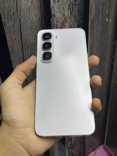 Infinix Hot 60i 6/128