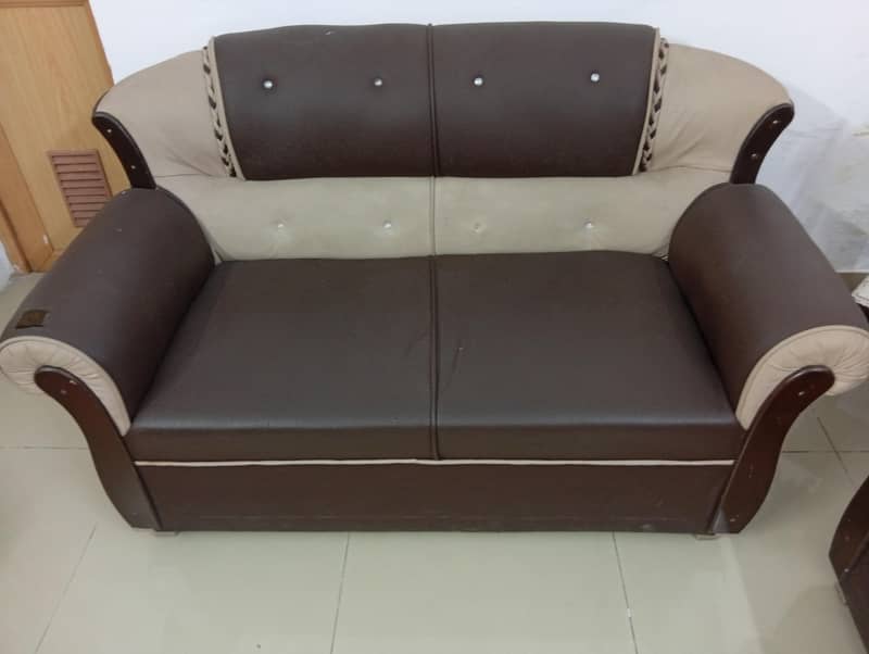 Sofa set 0