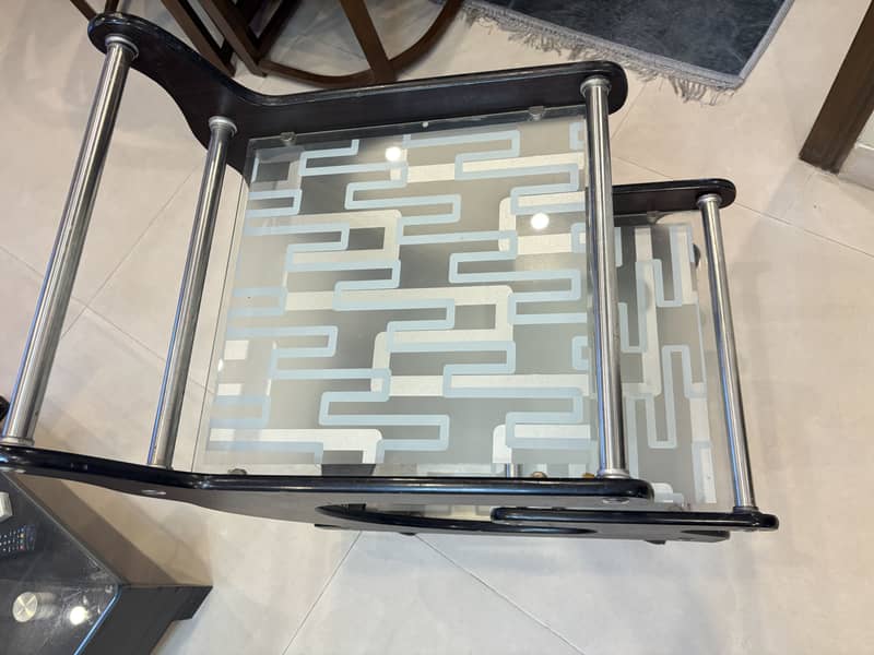 Serving trolley 3