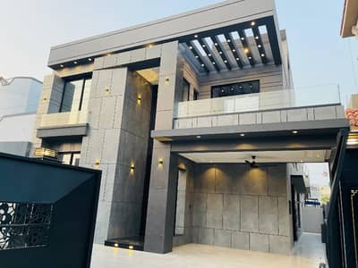 10 Marla Brand New Modern House For Sale