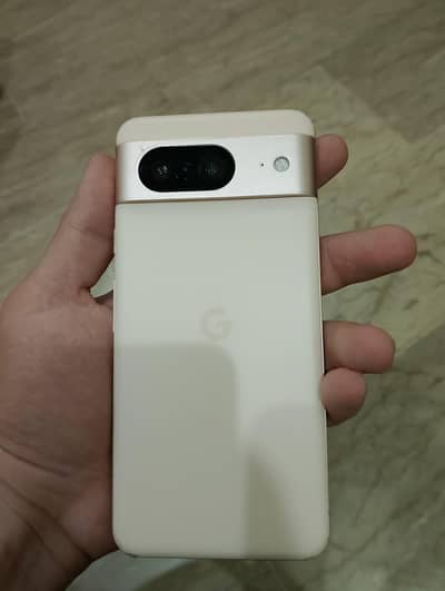 Google Pixel 8