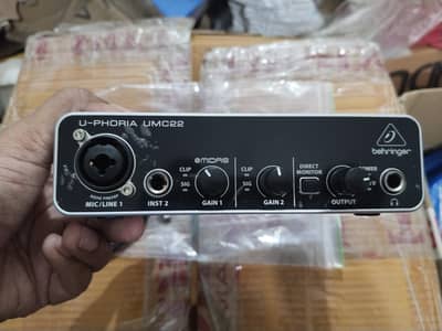 Behringer U-Phoria UMC 22