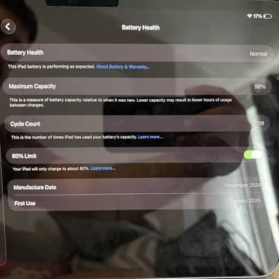 Apple iPad Pro 11 M4 256GB WiFi with Magic Keyboard and Apple Pencil