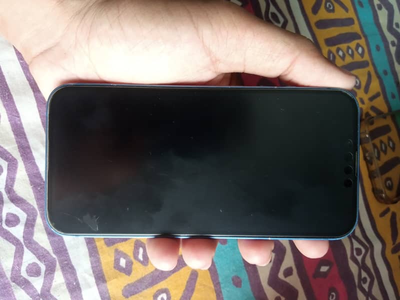 Apple iPhone 13 6