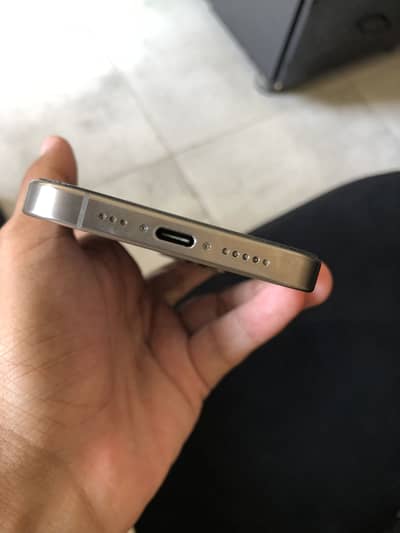 Apple iPhone 15 Pro