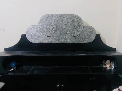 I'm selling my best bed