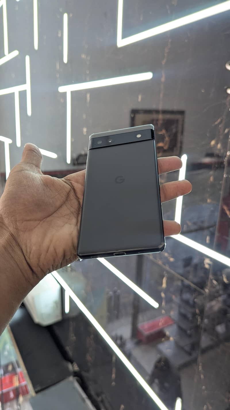 Google Pixel 6a 0