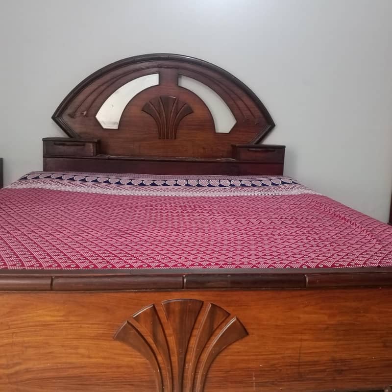 double bed 0