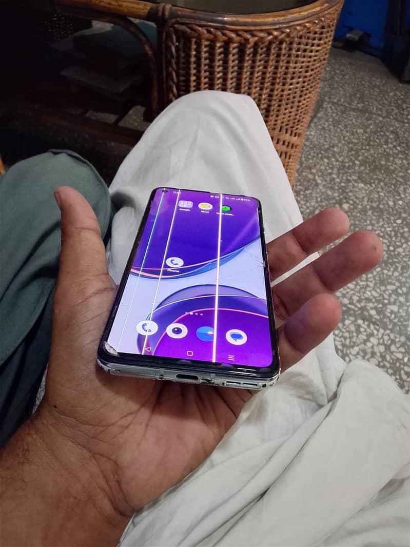 One Plus 8T 1