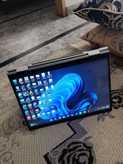 hp elitebook 1040 G9 (i5/12 gen) (2 in 1)