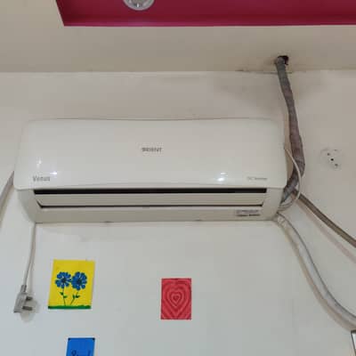 Venus AC for Sale – Excellent Condition