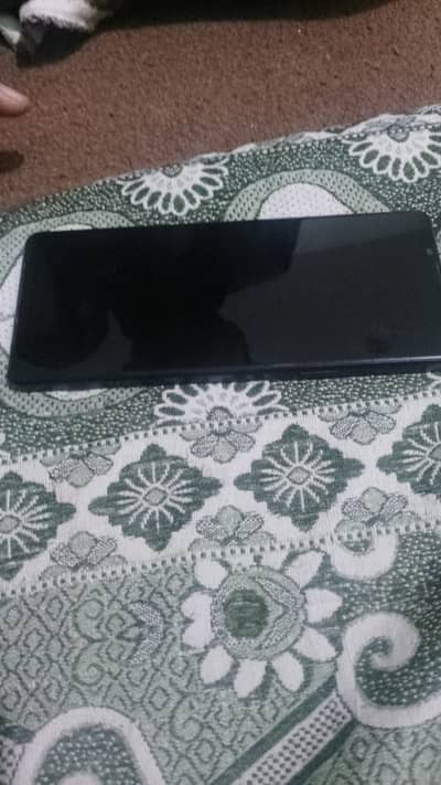 XPERIA 1 MARK 3 . . . . 12/256. . . 888SNAPDRAGON . . . PANEL ISSUE EVERTHING E