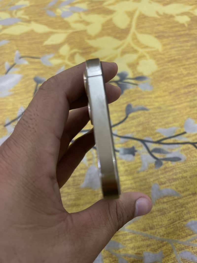 Apple iPhone 12 Pro 3