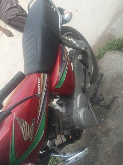 bike  for sale Honda 125 model 2012 Rawalpindi k number laga haw hai h