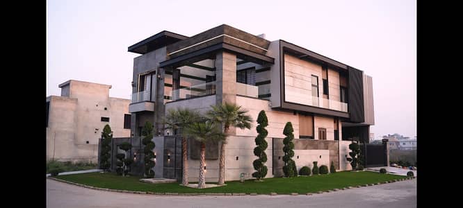 10 Marla Brand New Italian Style Levish Corner House Available For Sale In Dc Colony