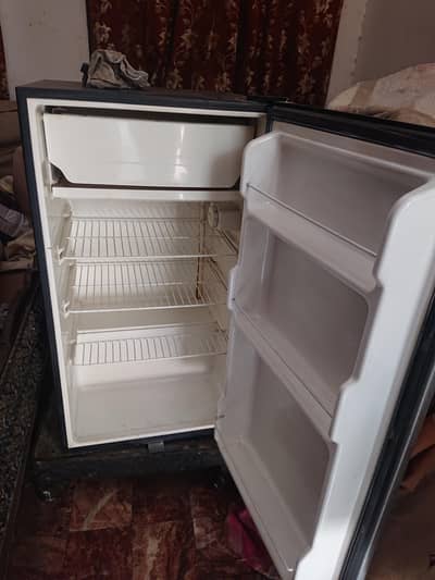 room fridge haeir