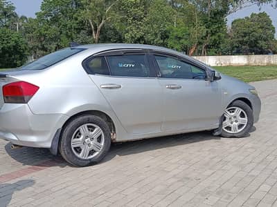 Honda City 2011