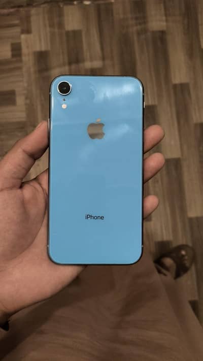 Apple iPhone XR
