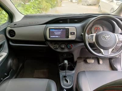 Toyota Vitz 2014