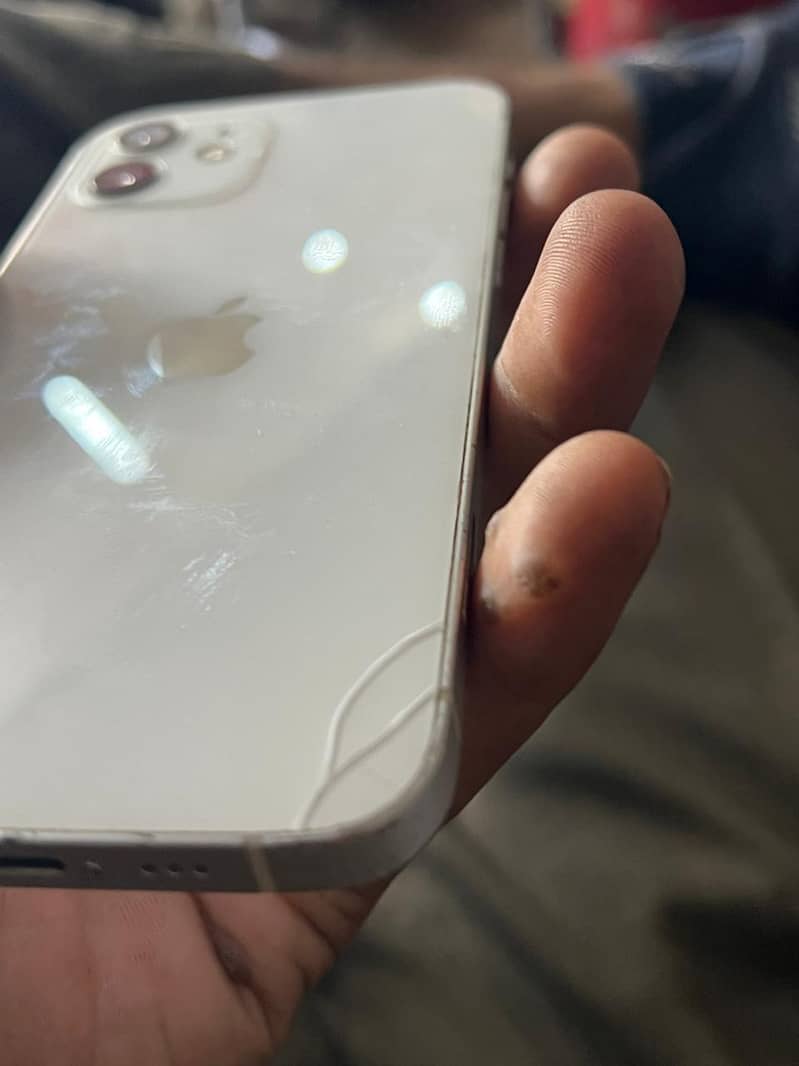 Apple iPhone 12 2