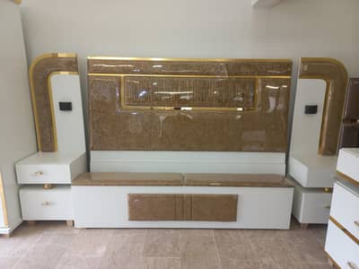 Bedroom set four piece patex