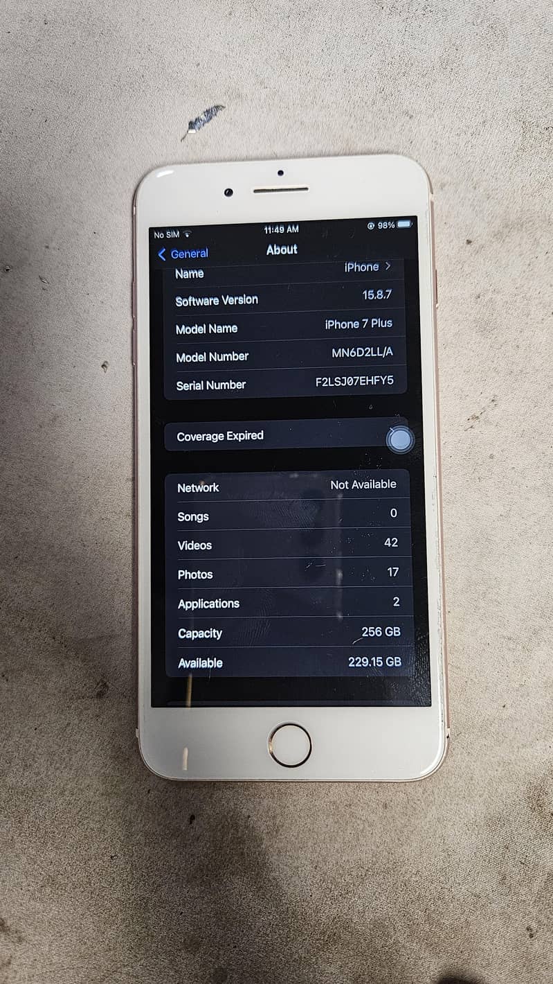 Apple iPhone 7 Plus 3