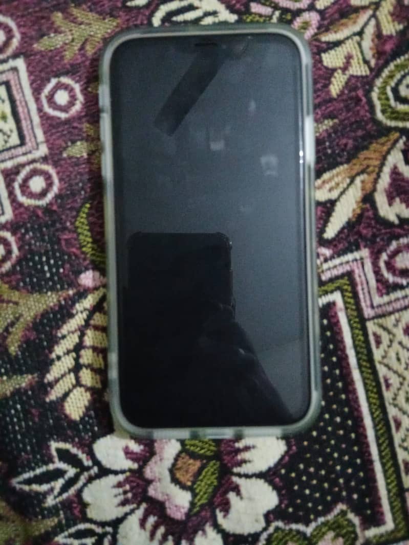 Apple iPhone 11 6
