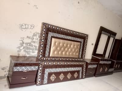 beautiful complete bed set jahaz for sale in Lahore