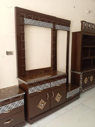 beautiful complete bed set jahaz for sale in Lahore