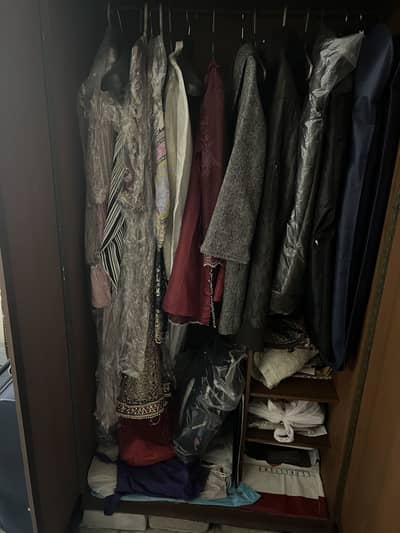 2 doors cupboard