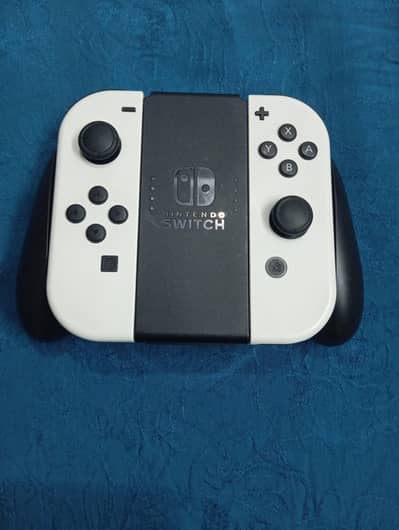 Nintendo Switch Controller and Accessories